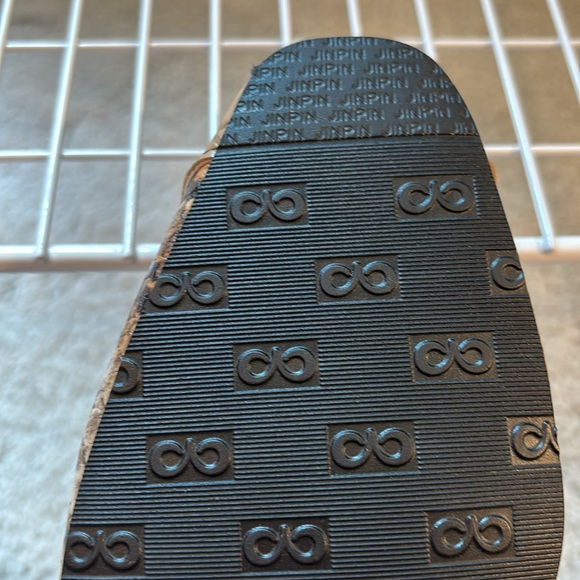 Elegant Snake Print Block Heel Shoes - Picture 4 of 4